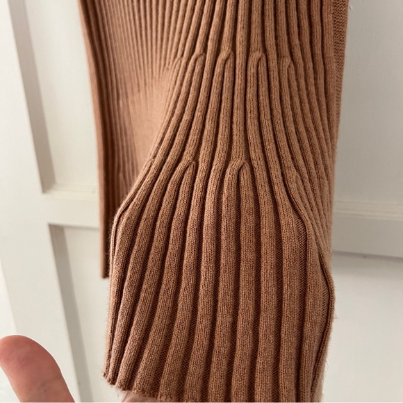Anthropologie camel tan mock neck knit ribbed sleeveless blouse top tank Medium - Picture 7 of 11
